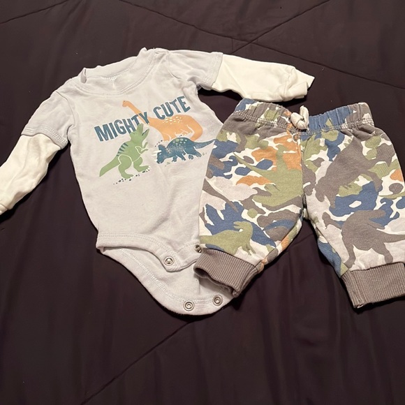 Baby clothes all newborn - Picture 1 of 10